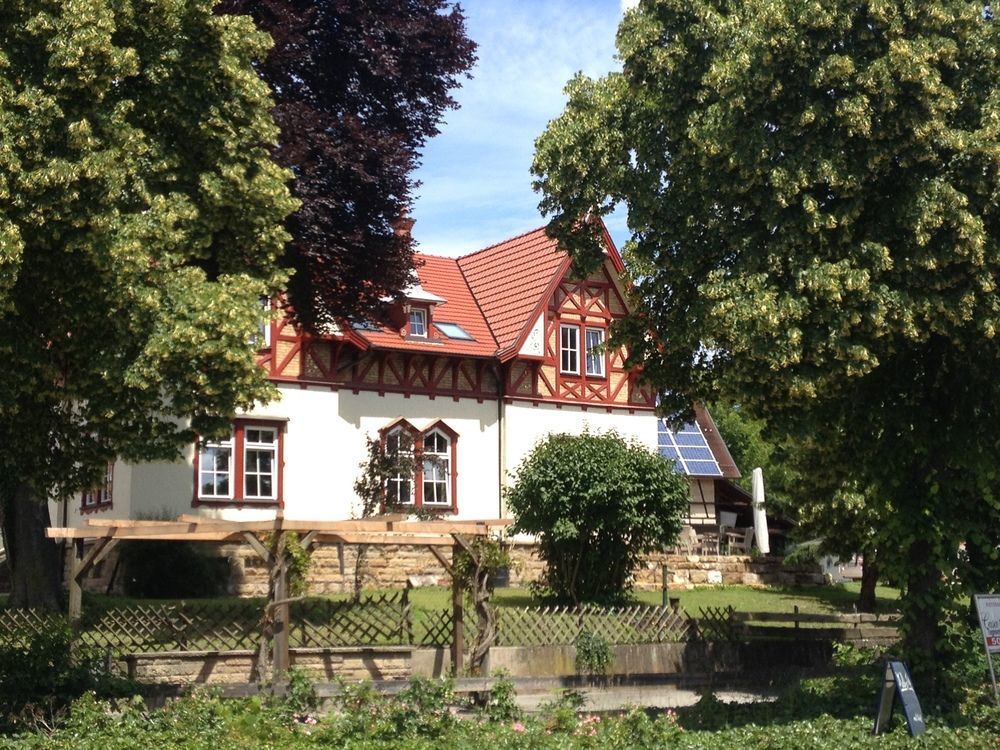 Gaestehaus "Unsere Stadtvilla" Hechingen Exterior photo